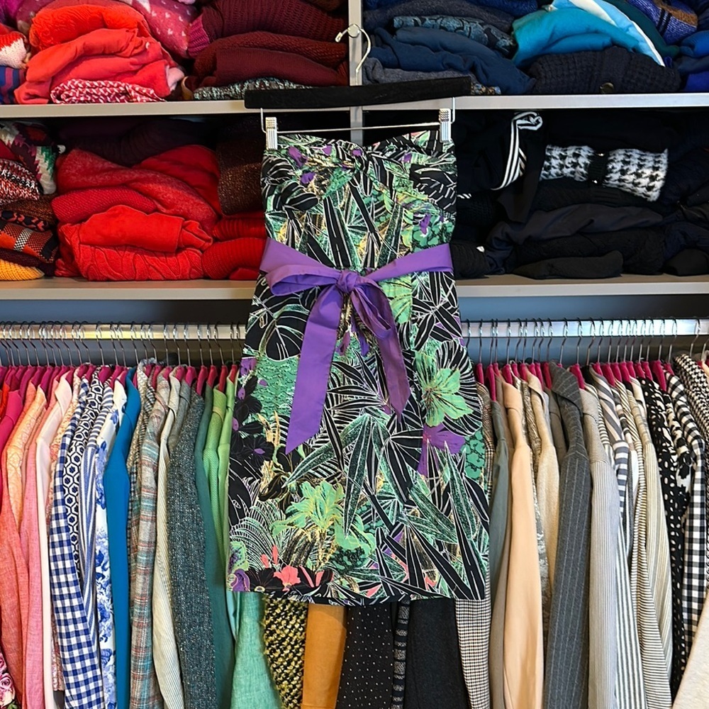 Edme & Esyllte black/green/orange/purple print strapless dress size 4